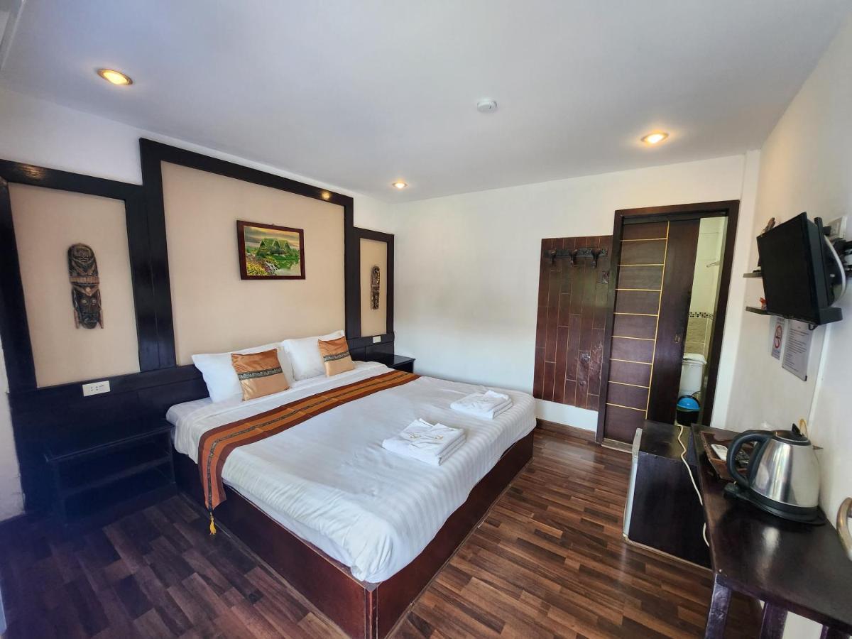 Pai Residence Hotel Chiang Mai Bagian luar foto